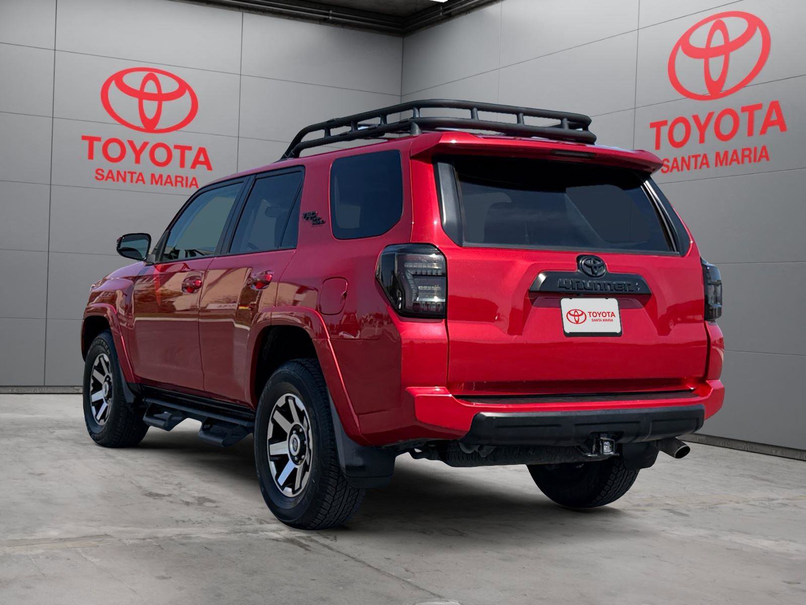 Used 2024 Toyota 4Runner TRD Off-Road Premium w/ Off Road Premium Plus Package image 2