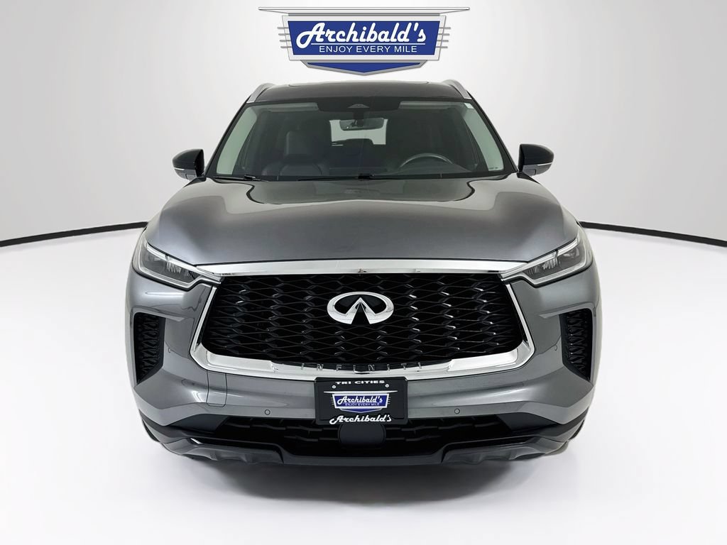 Used 2024 INFINITI QX60 Luxe AWD/4WD image 2