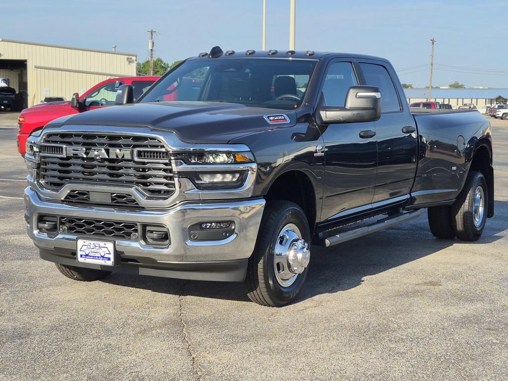 New 2027 RAM 3500 Tradesman AWD/4WD image 3