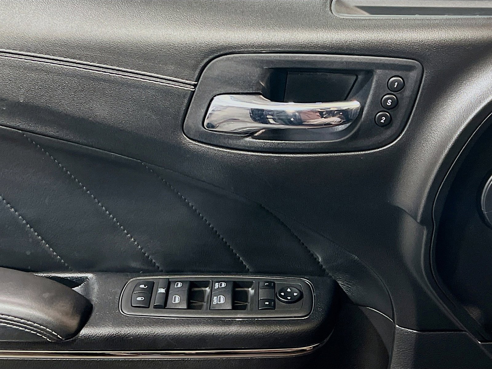 Used 2022 Dodge Charger SRT Hellcat w/ Harman/Kardon Audio Group image 14