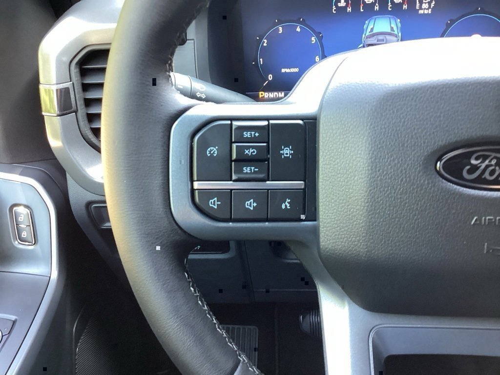 New 2025 Ford F150 XLT w/ Equipment Group 301A Standard image 45