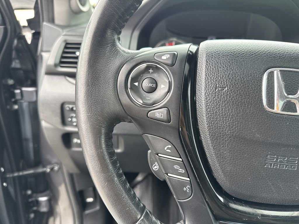 Used 2017 Honda Pilot Elite image 41