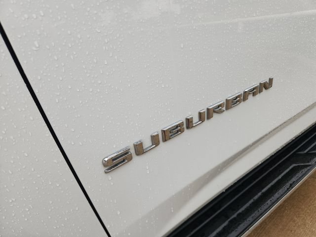 Used 2021 Chevrolet Suburban LT AWD/4WD image 10