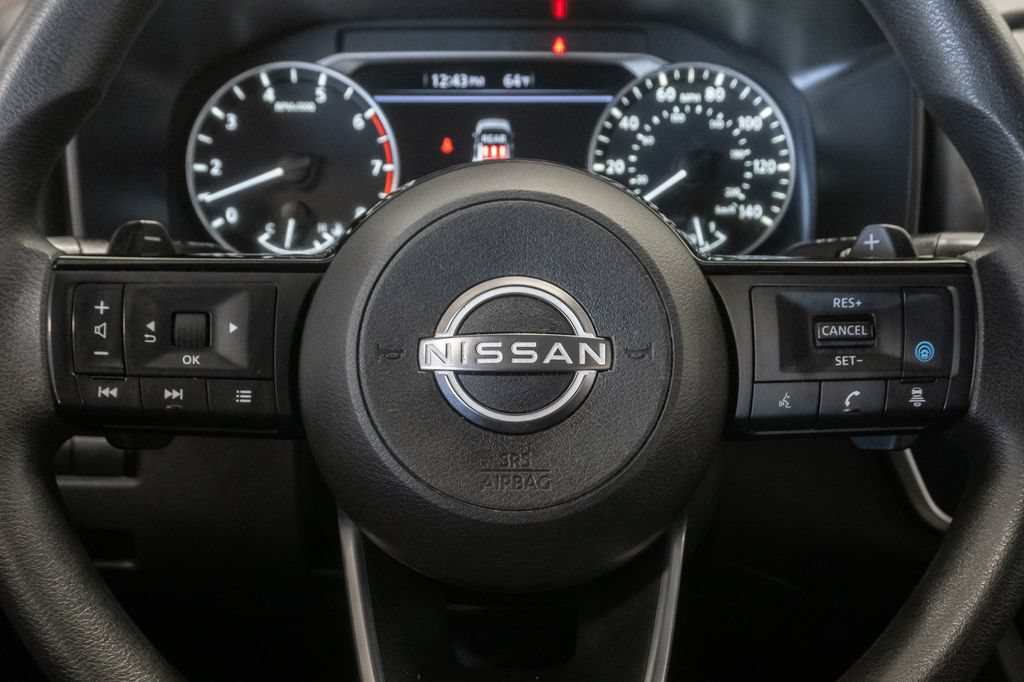 Used 2023 Nissan Rogue SV AWD/4WD image 15
