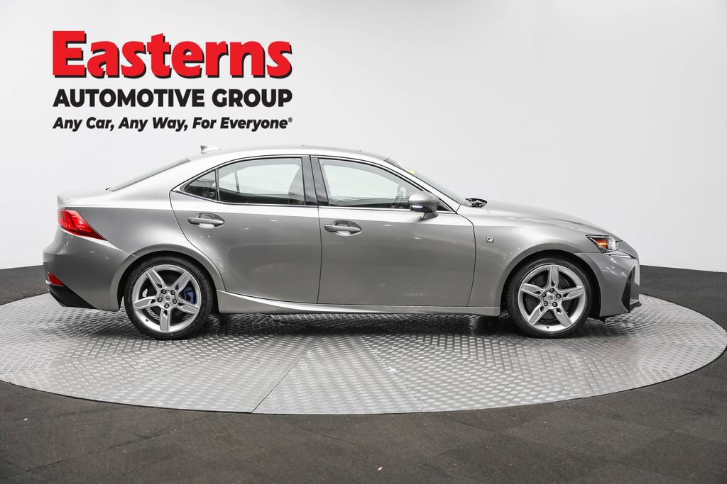 Used 2018 Lexus IS 300 AWD image 4
