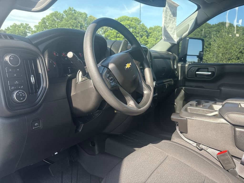 Certified 2023 Chevrolet Silverado 2500 Custom w/ Custom Value Package AWD/4WD image 10