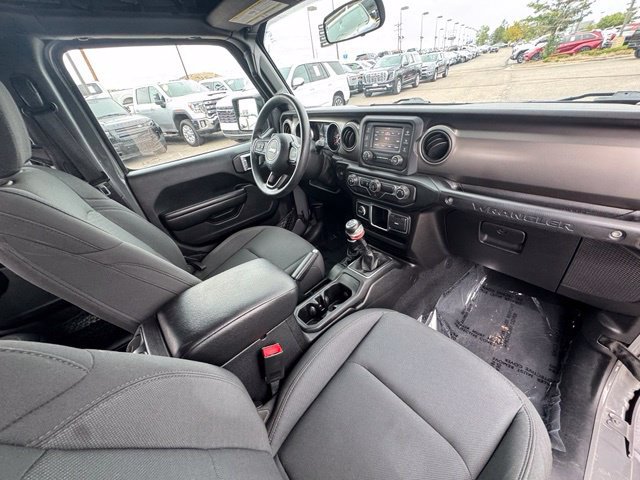 Used 2020 Jeep Wrangler Unlimited Sport AWD/4WD image 24