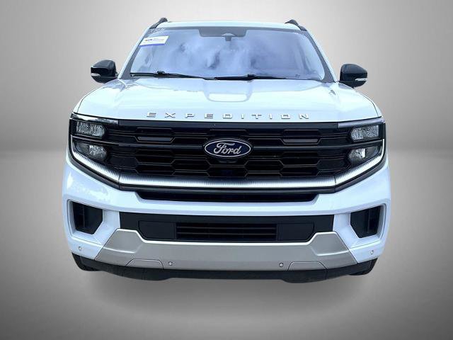 Certified 2025 Ford Expedition Platinum AWD/4WD image 2