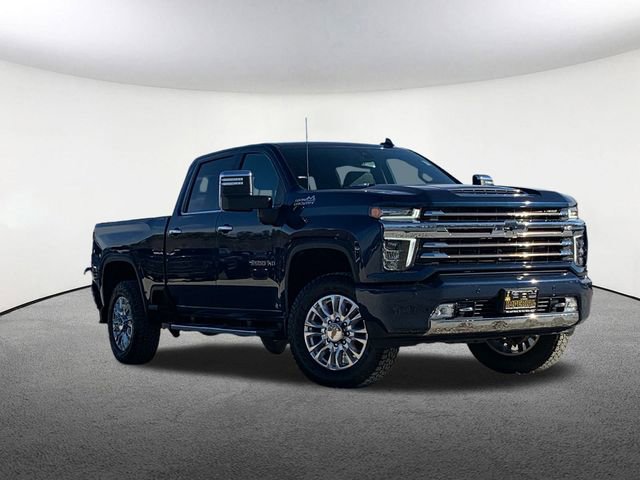 Used 2022 Chevrolet Silverado 3500 High Country w/ Safety Package II image 2