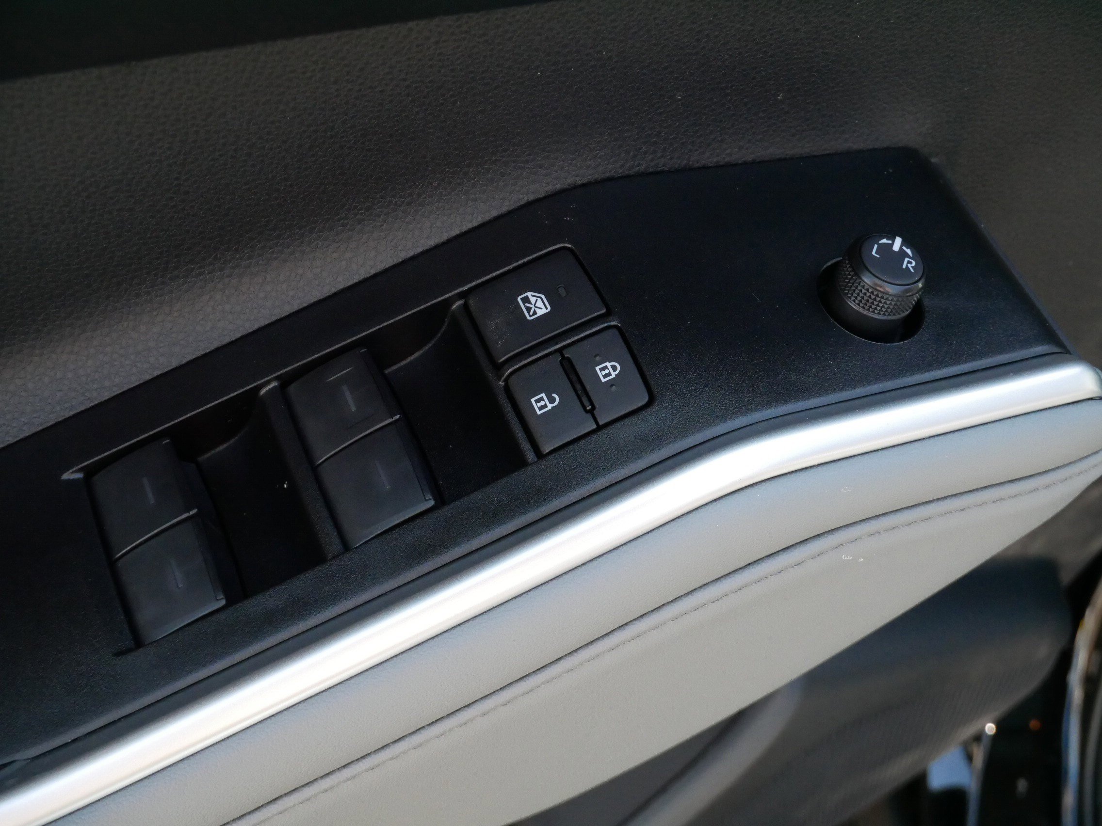 Certified 2026 Toyota Highlander XLE AWD/4WD image 19