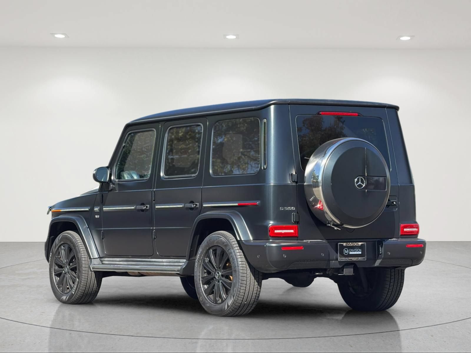 Used 2022 Mercedes-Benz G 550 image 3