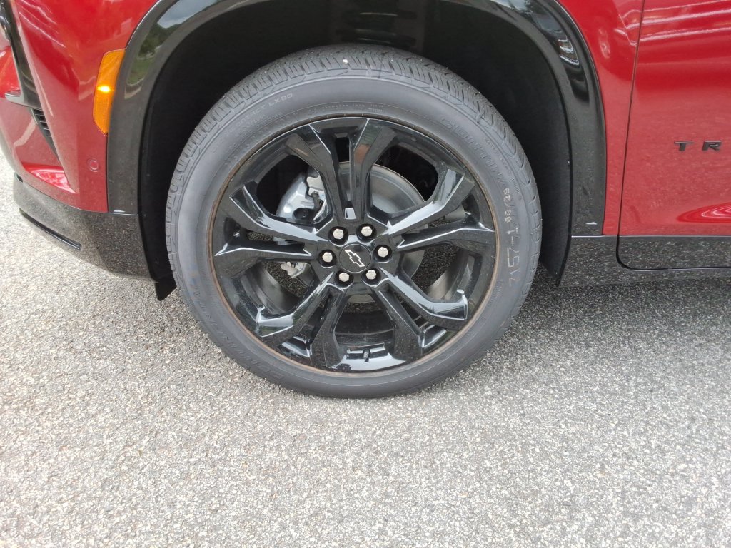 New 2027 Chevrolet Traverse RS FWD image 10