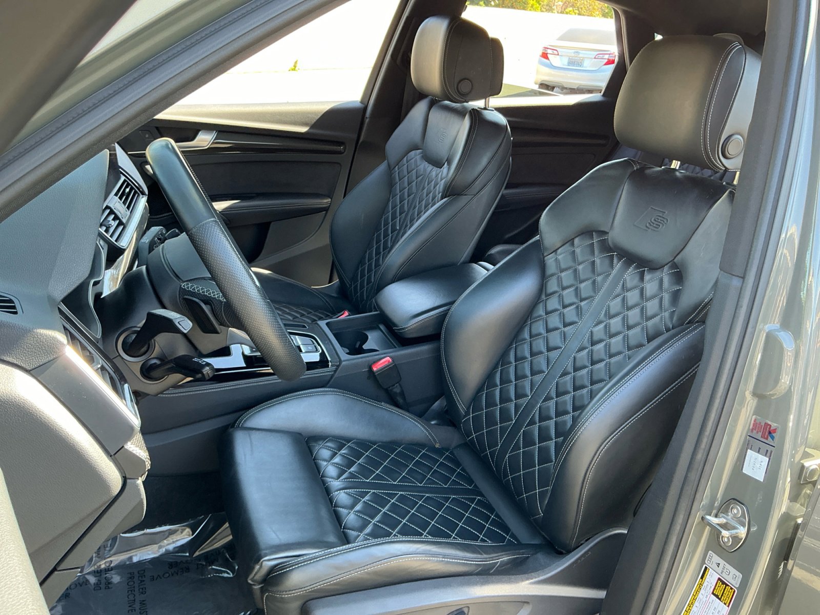 Used 2023 Audi SQ5 Premium Plus w/ Premium Plus Package image 18