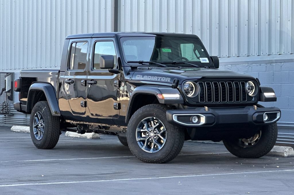 New 2026 Jeep Gladiator Sport AWD/4WD image 2
