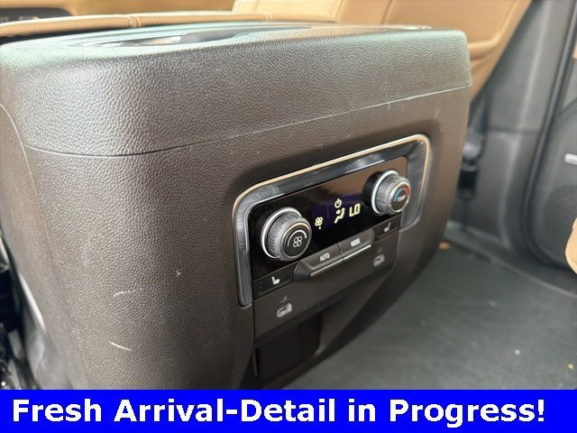 Used 2021 Chevrolet Tahoe Premier image 13