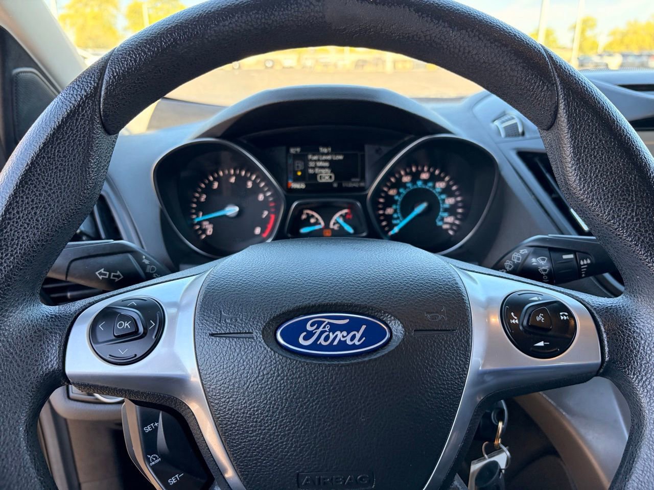 Used 2015 Ford Escape SE w/ SE Chrome Package AWD/4WD image 28