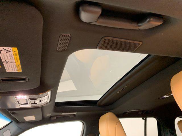 Certified 2025 Lexus LX 600 4WD w/ Interior Upgrade Package image 31