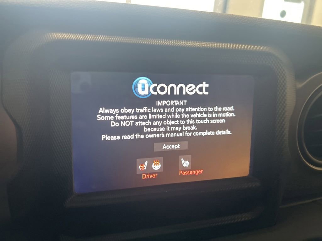 Used 2018 Jeep Wrangler Unlimited Sport S image 7