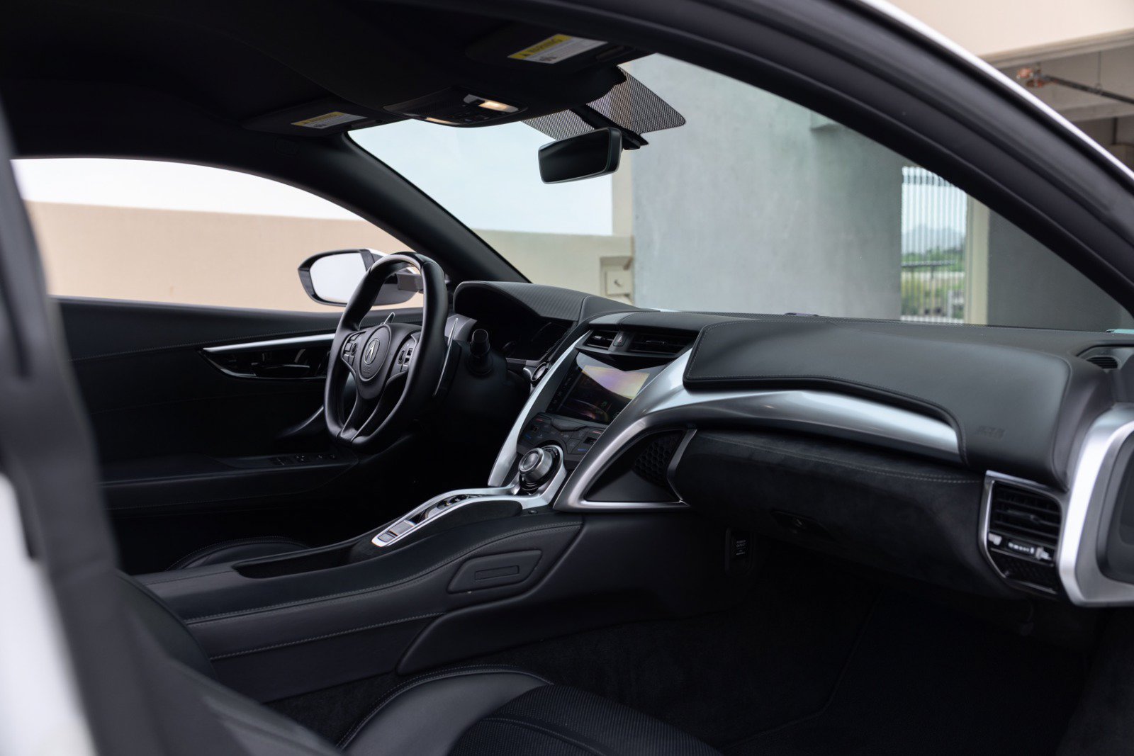 Used 2017 Acura NSX AWD/4WD image 39