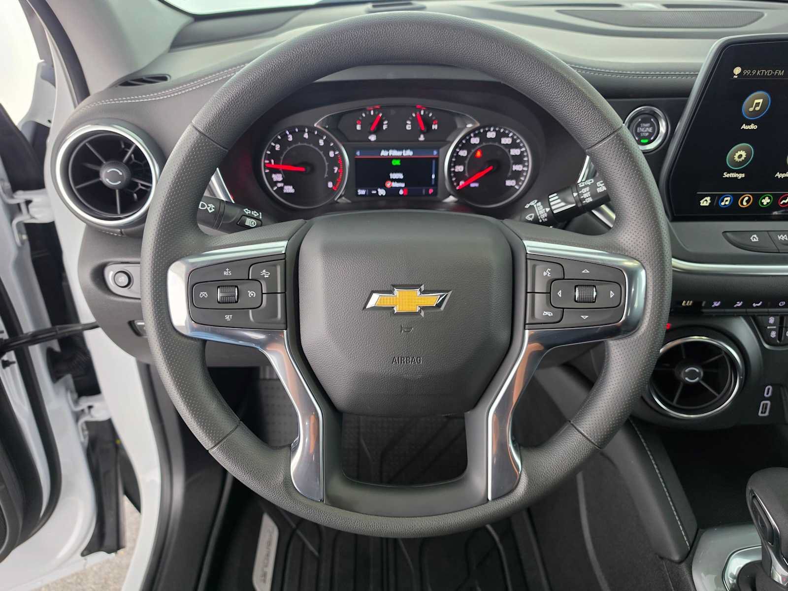 New 2026 Chevrolet Blazer LT w/ LPO, Floor Liner Package FWD image 22