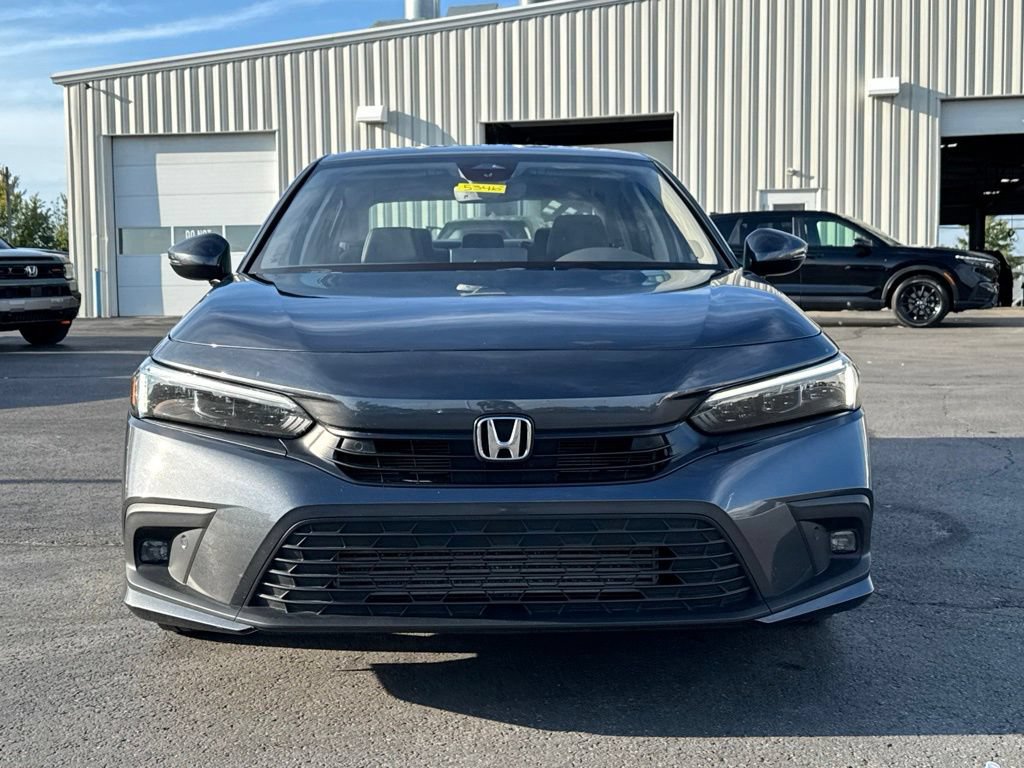 Used 2024 Honda Civic Touring image 2