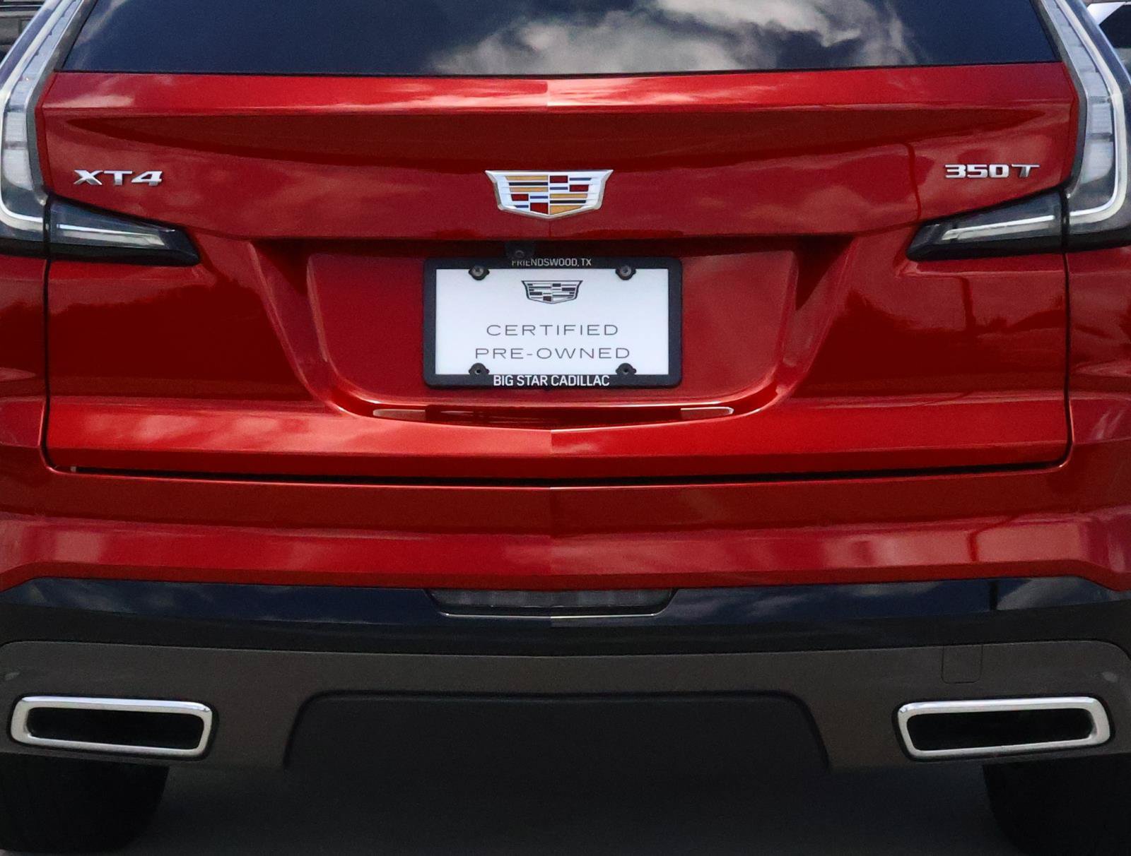 Used 2024 Cadillac XT4 Sport w/ Cold Weather Package FWD image 10