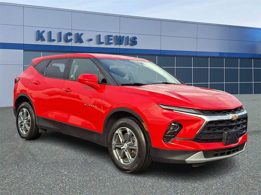 Used 2023 Chevrolet Blazer LT