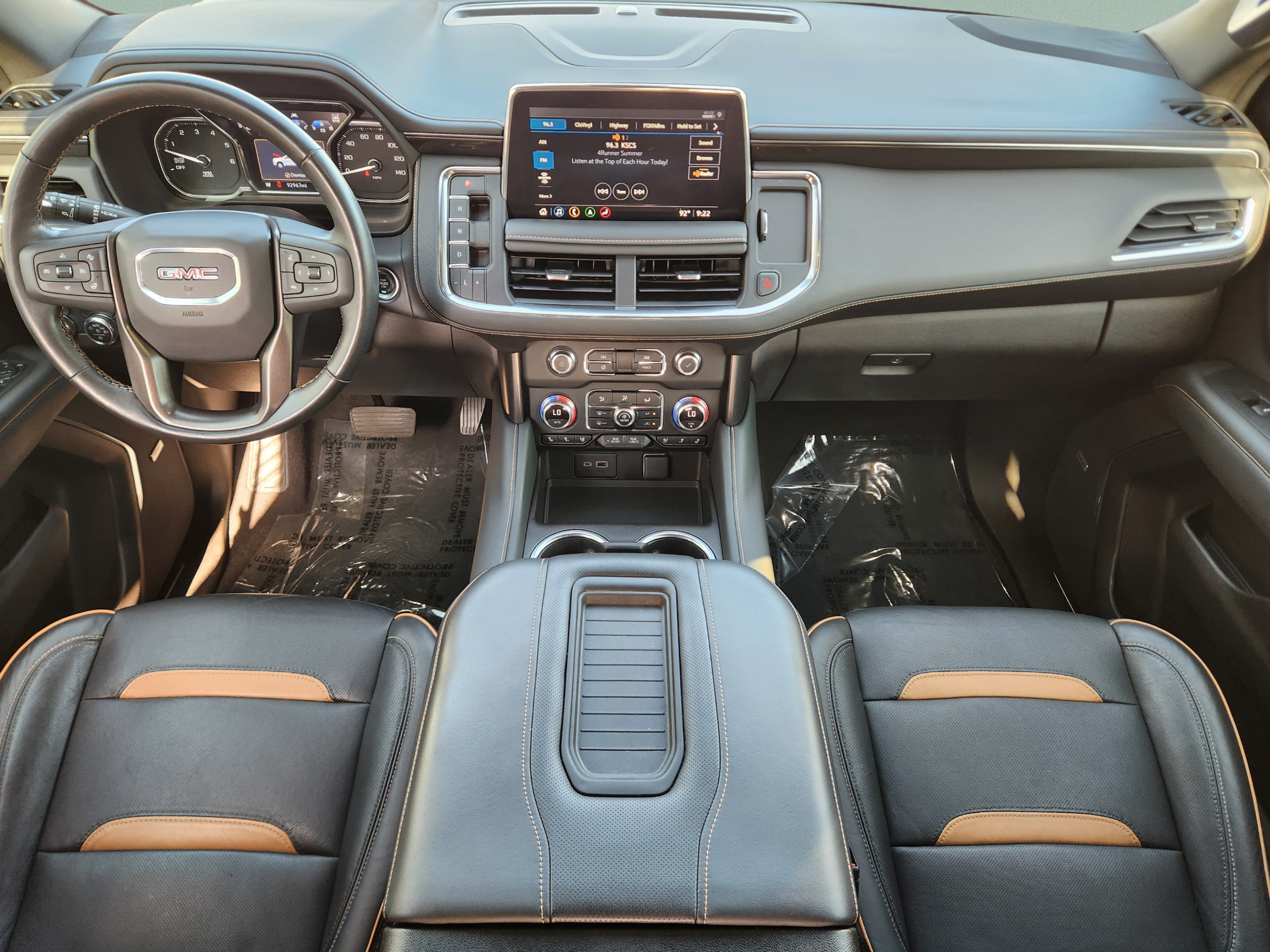 Used 2021 GMC Yukon XL AT4 w/ AT4 Premium Plus Package AWD/4WD image 21