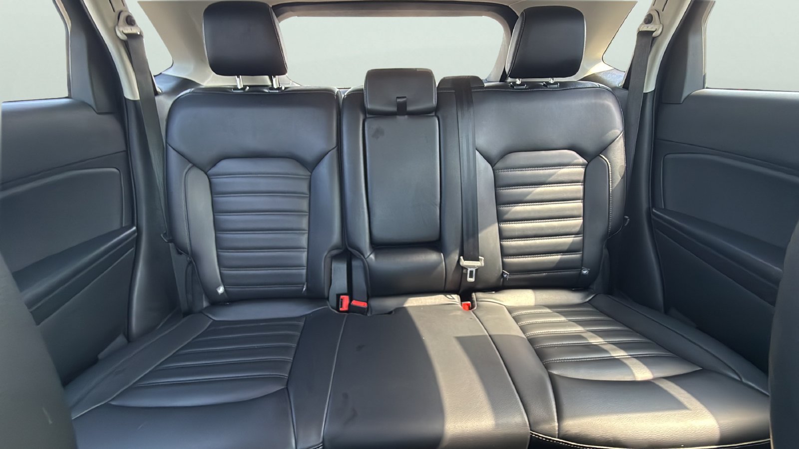 Used 2024 Ford Edge SEL AWD/4WD image 25