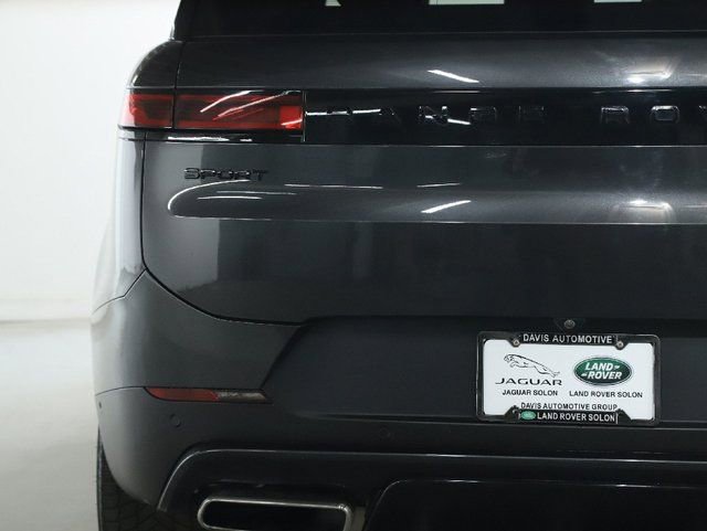Certified 2023 Land Rover Range Rover Sport SE image 40
