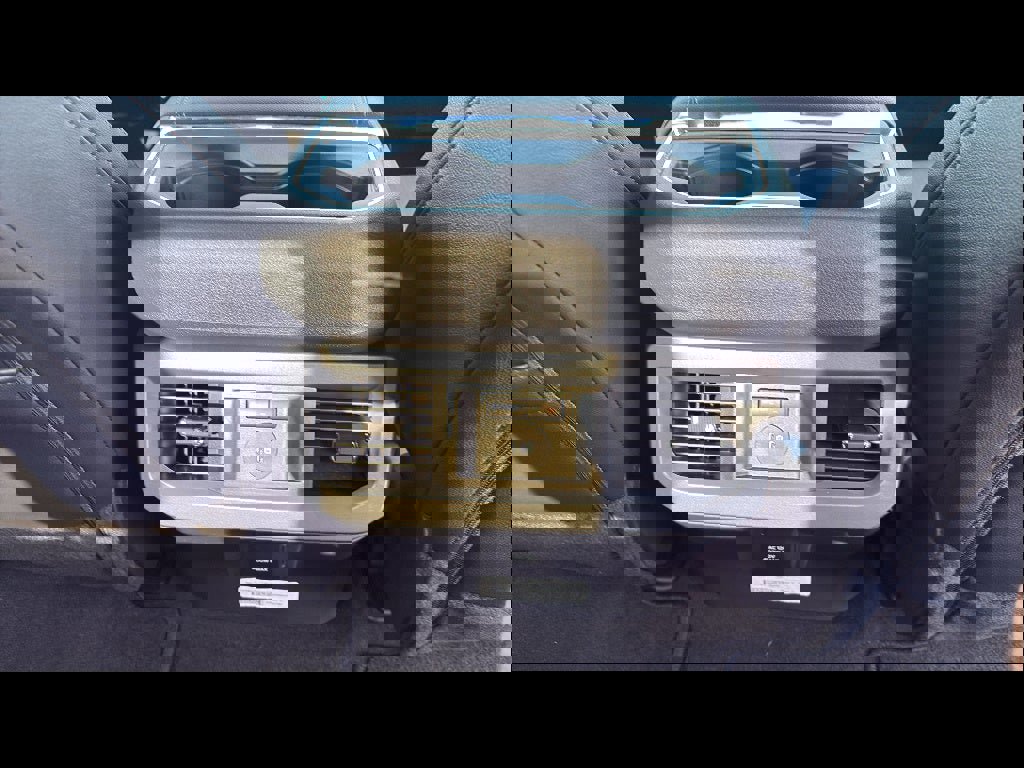 Used 2026 Ford F250 Lariat w/ Chrome Package AWD/4WD image 25