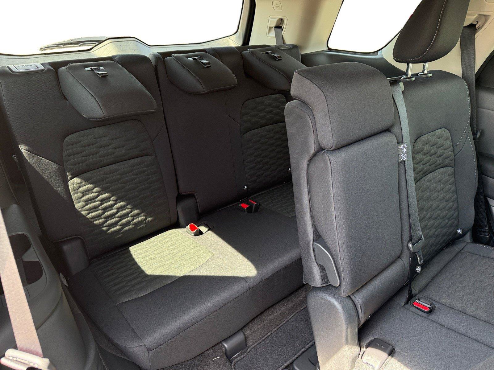 New 2026 Nissan Pathfinder SV AWD/4WD image 25