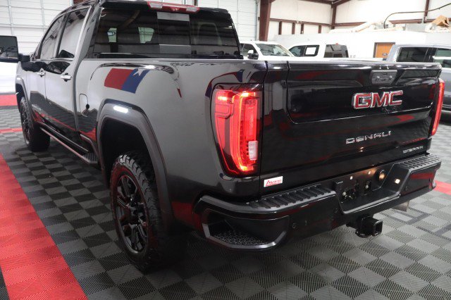 Used 2022 GMC Sierra 3500 Denali w/ Denali Black Diamond Edition AWD/4WD image 34
