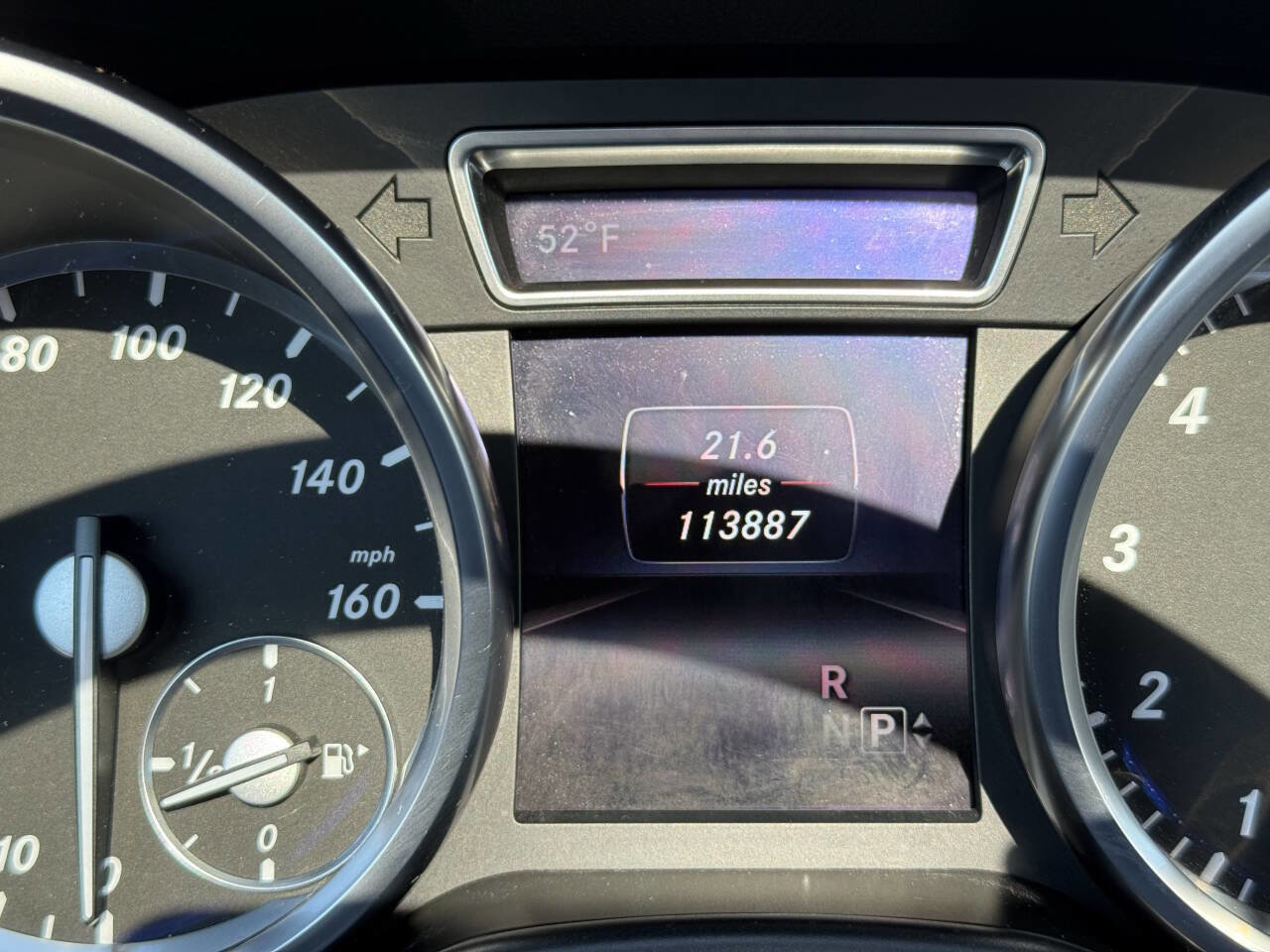 Used 2016 Mercedes-Benz GL 550 4MATIC image 33