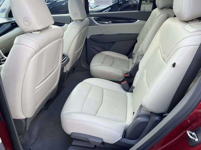 Certified 2023 Cadillac XT6 Premium Luxury image 11