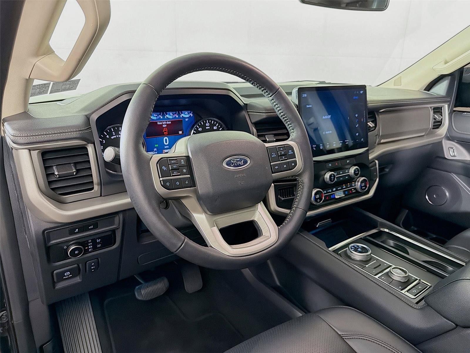 Used 2024 Ford Expedition Max XLT AWD/4WD image 16