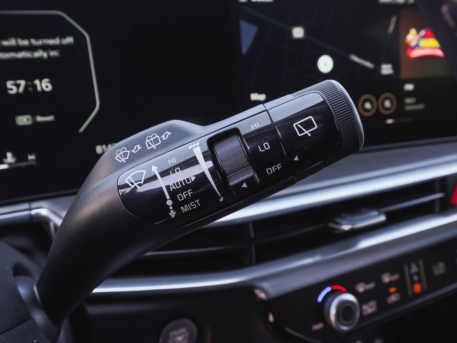 Used 2025 Kia Sorento SX Prestige w/ Olive Brown Leather Package AWD/4WD image 21