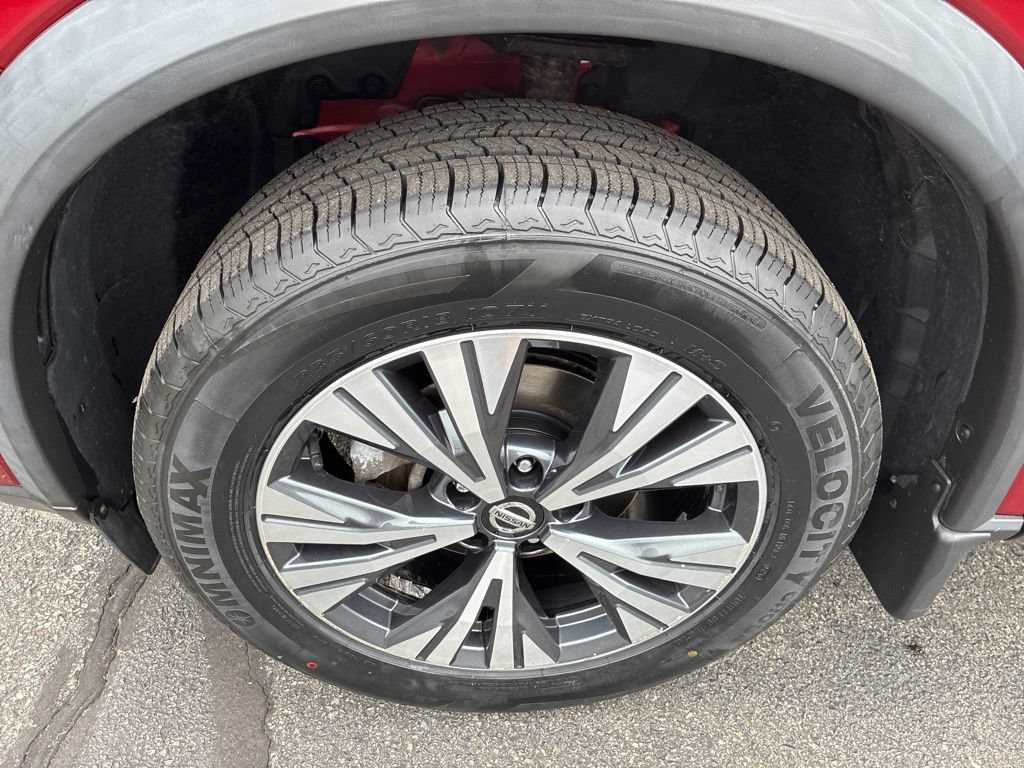 Used 2021 Nissan Rogue SV AWD/4WD image 11