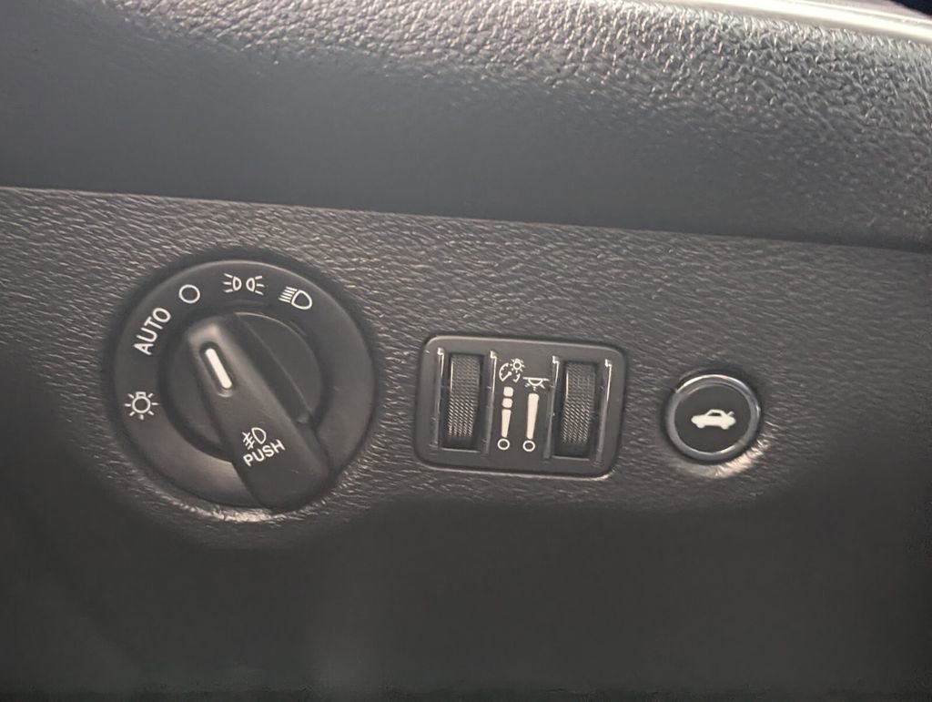 Used 2020 Dodge Challenger GT w/ Driver Convenience Group image 14