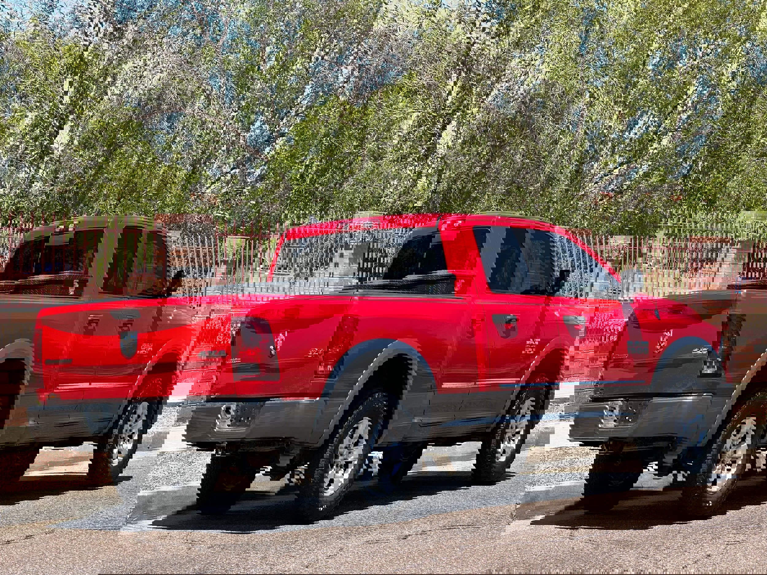 Used 2013 RAM 1500 Classic SLT w/ Remote Start & Security Group image 10