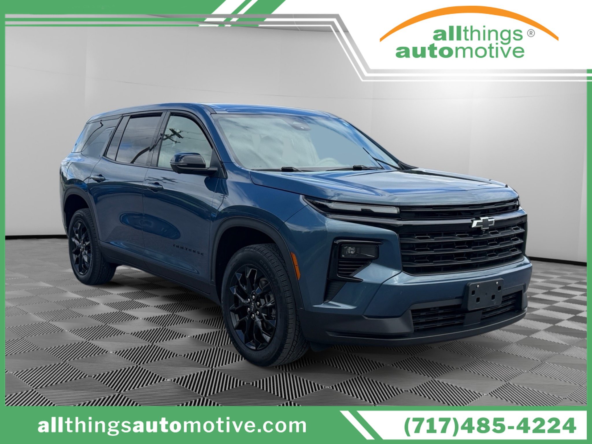 Used 2024 Chevrolet Traverse LS w/ Midnight/Sport Edition AWD/4WD image 1