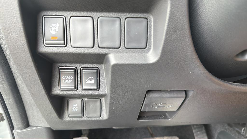 Certified 2024 Nissan Frontier SV w/ Technology Package image 22