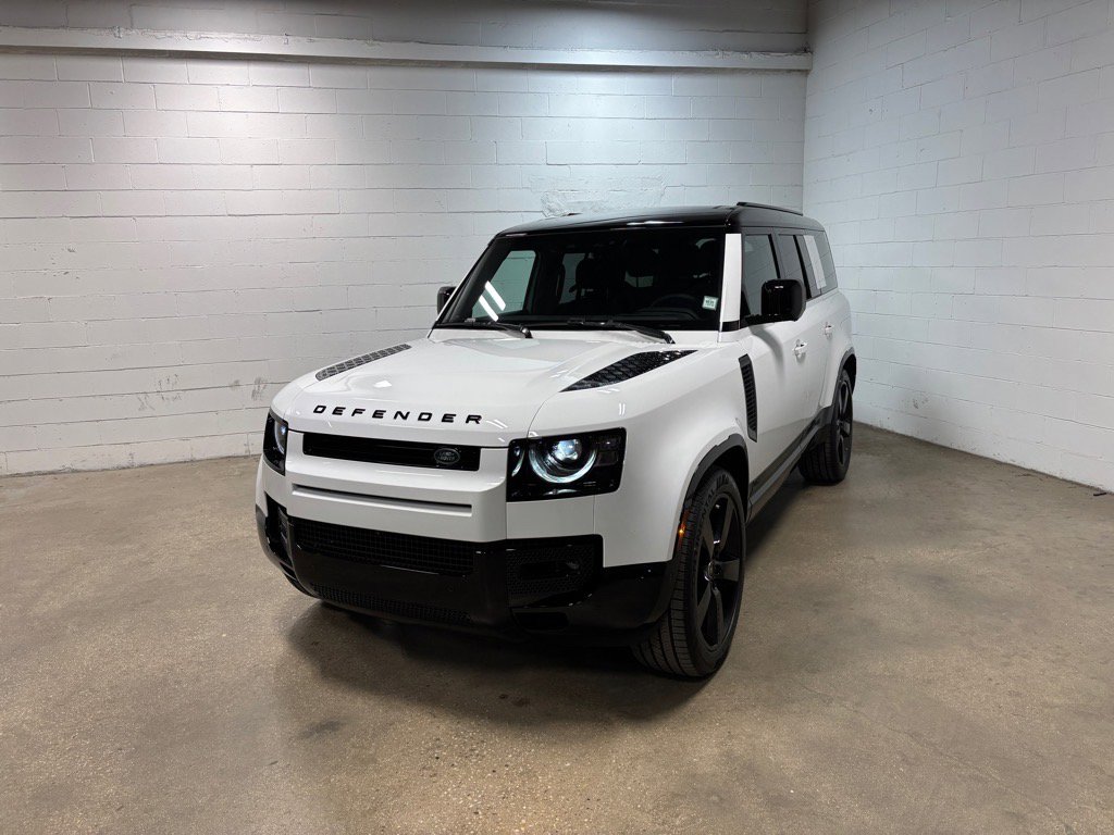 New 2025 Land Rover Defender 130 V8 AWD/4WD image 2