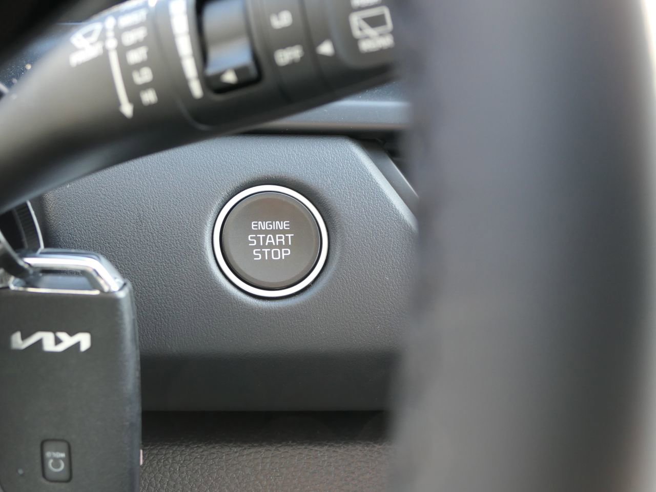 New 2026 Kia Seltos EX image 14