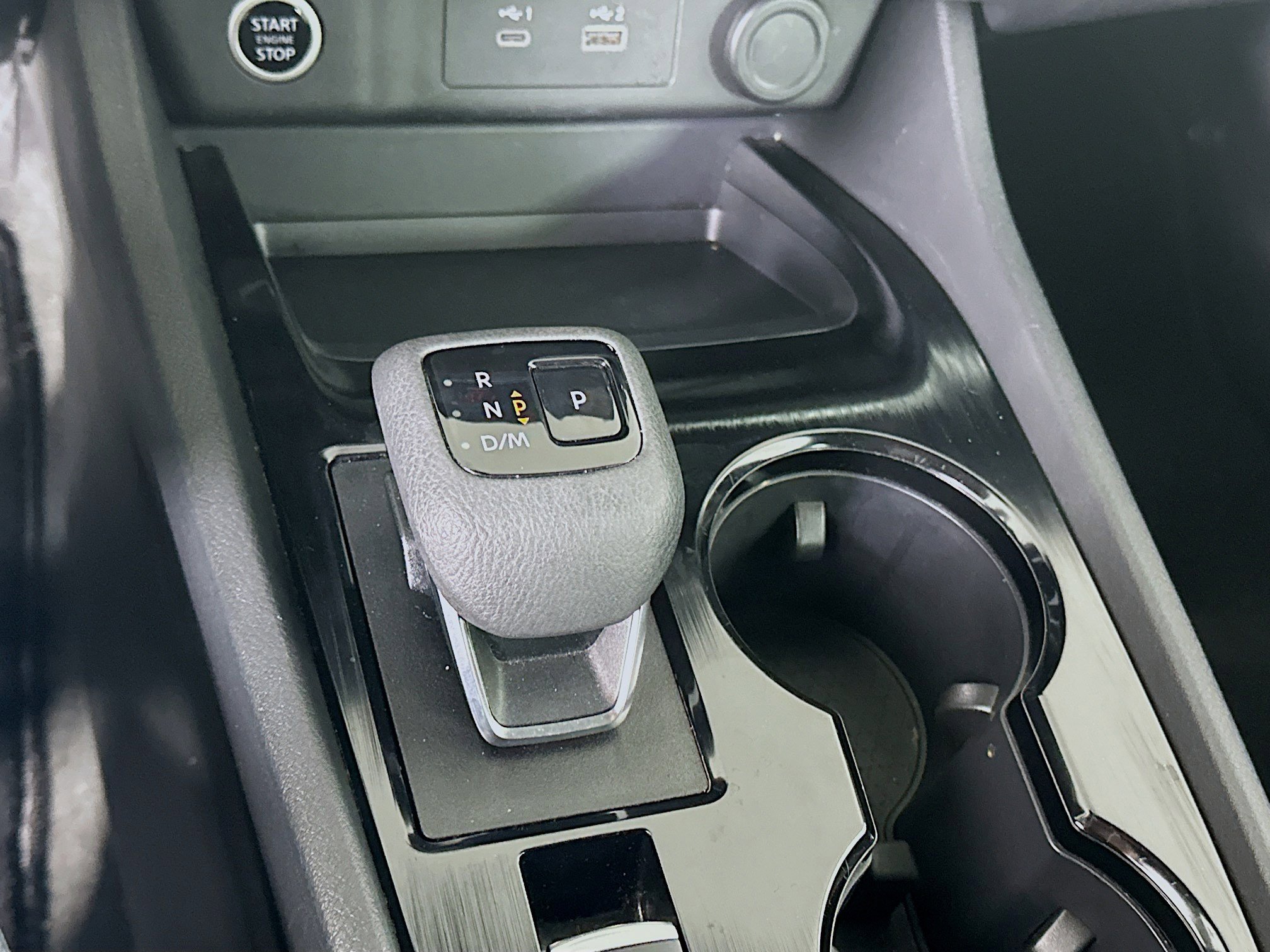 Used 2023 Nissan Rogue SV image 24