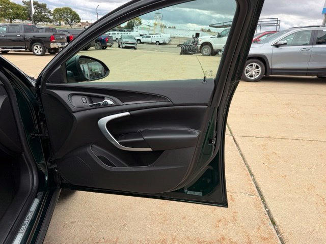 Used 2015 Buick Regal Premium FWD image 30