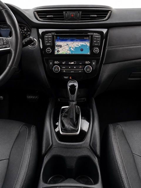 Used 2017 Nissan Rogue SL AWD/4WD image 26