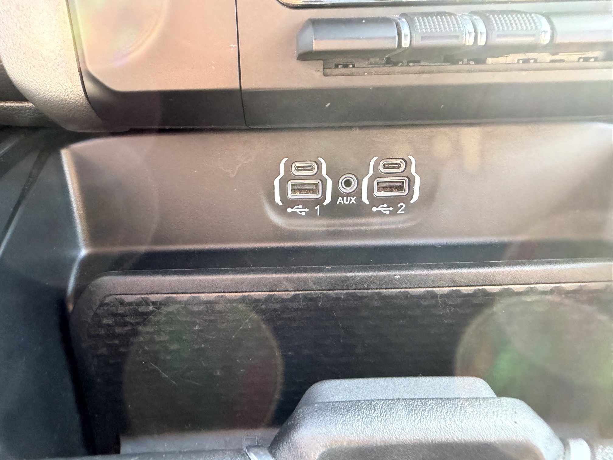 Used 2024 RAM 1500 Laramie image 36