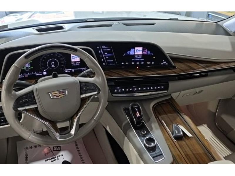 Used 2024 Cadillac Escalade Sport Platinum w/ LPO, ONYX Package AWD/4WD image 8