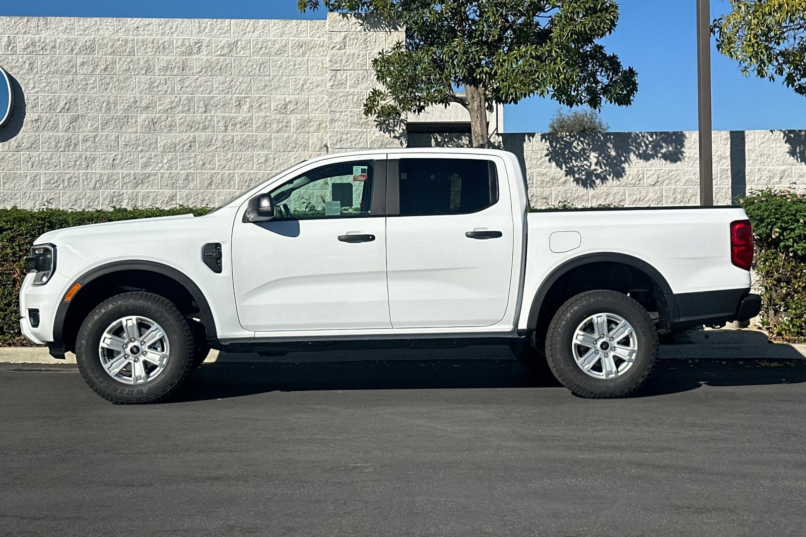 New 2025 Ford Ranger XL w/ Trailer Tow Package image 7